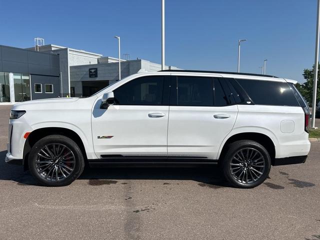 Photo of 2024 Crystal White Tri-Coat Cadillac Escalade