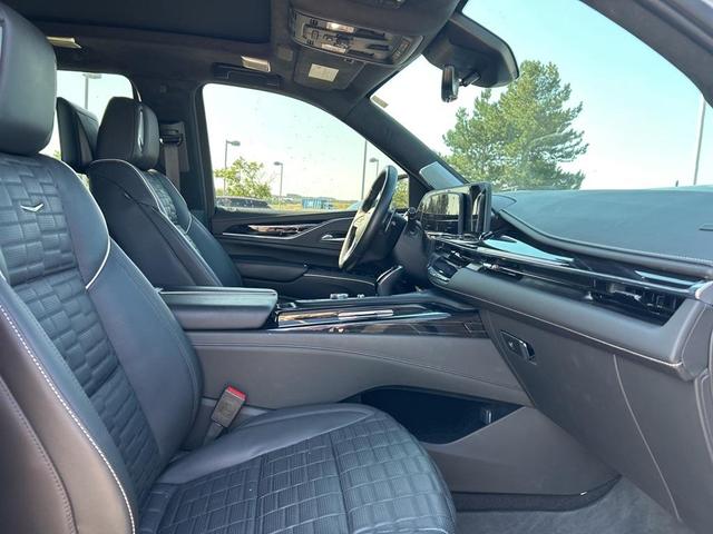 Photo of 2024 Crystal White Tri-Coat Cadillac Escalade
