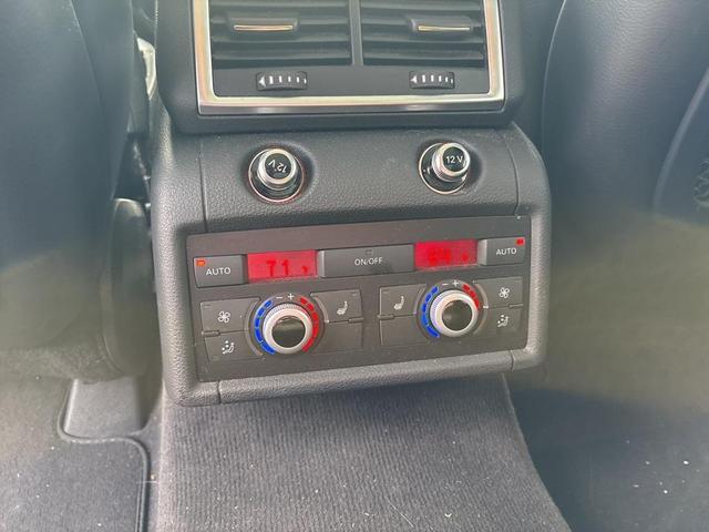 Photo of 2015 Graphite Gray Metallic Audi Q7