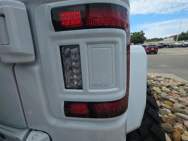Photo of 2024 Bright White Clearcoat Jeep Wrangler