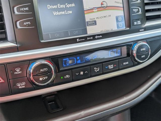 Photo of 2019 Black Toyota Highlander