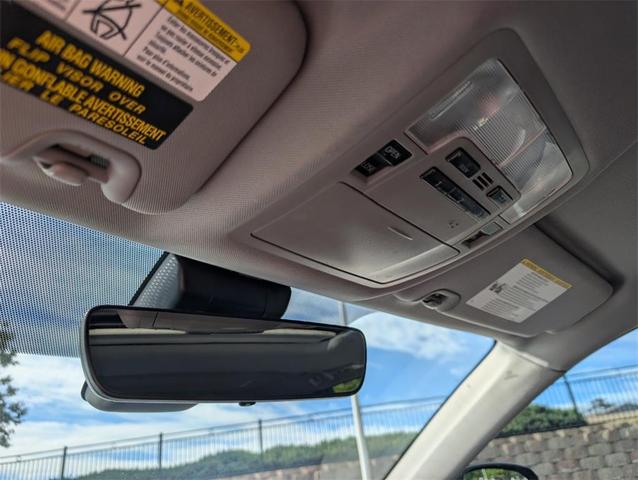 Photo of 2019 Black Toyota Highlander