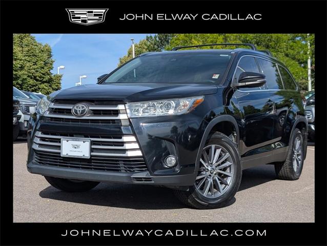 Photo of 2019 Black Toyota Highlander