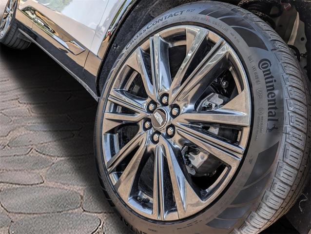 Photo of 2025 Crystal White Tri-Coat Cadillac OPTIQ