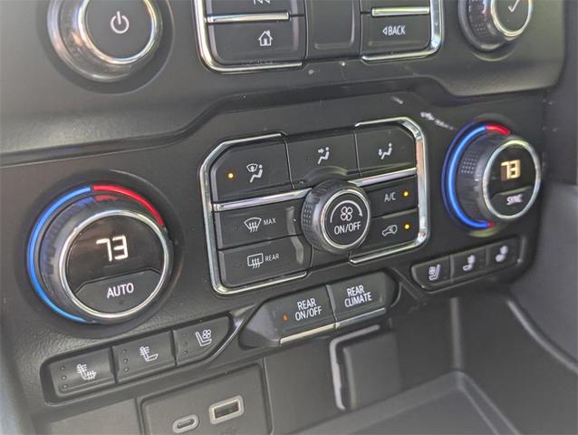 Photo of 2021 Black Chevrolet Suburban