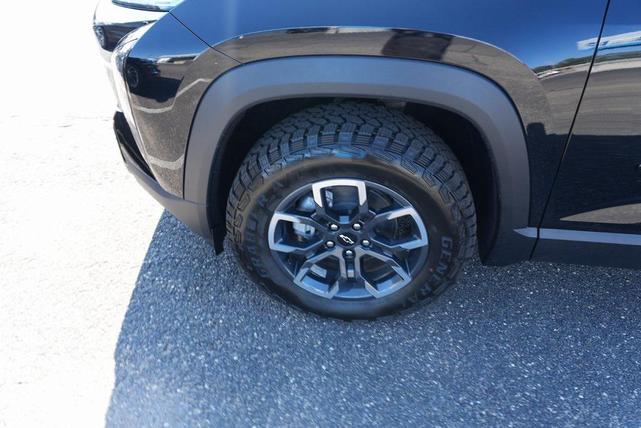 Photo of 2026 Mosaic Black Metallic Chevrolet Equinox