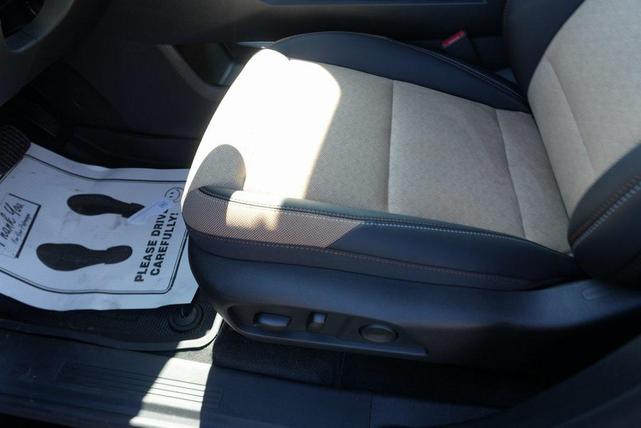 Photo of 2026 Mosaic Black Metallic Chevrolet Equinox