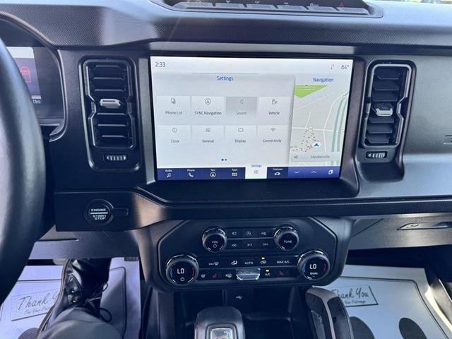Photo of 2021 Lightning Blue Metallic Ford Bronco