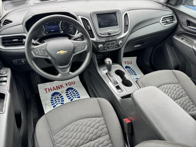 Photo of 2020 Silver Ice Metallic Chevrolet Equinox