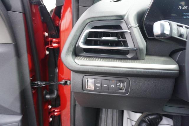 Photo of 2025 Radiant Red Tintcoat Chevrolet Traverse