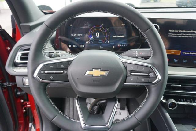 Photo of 2025 Radiant Red Tintcoat Chevrolet Traverse