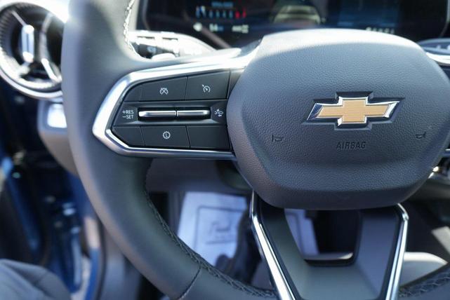 Photo of 2026 Lakeshore Blue Metallic Chevrolet Equinox