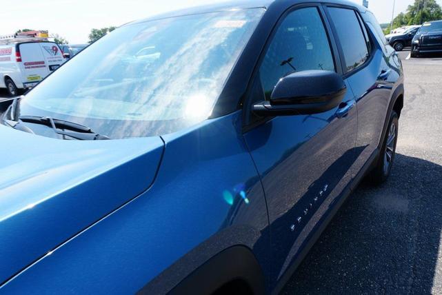 Photo of 2026 Lakeshore Blue Metallic Chevrolet Equinox