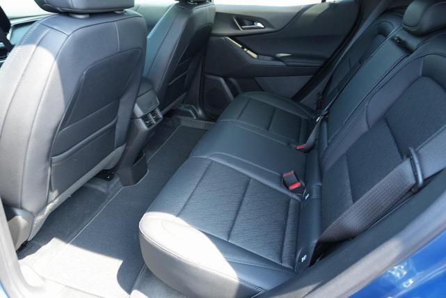 Photo of 2026 Lakeshore Blue Metallic Chevrolet Equinox