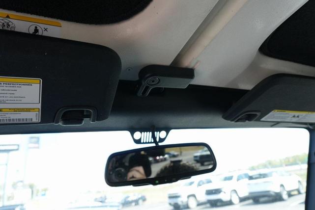 Photo of 2018 Black Clearcoat Jeep Wrangler JK Unlimited