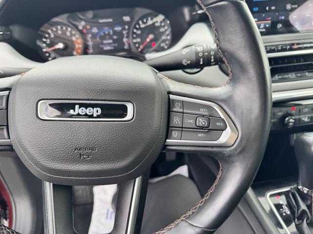 Photo of 2022 Velvet Red Pearlcoat Jeep Compass