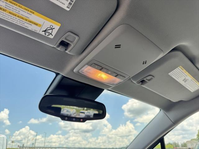 Photo of 2022 Shadow Gray Metallic Chevrolet Trax