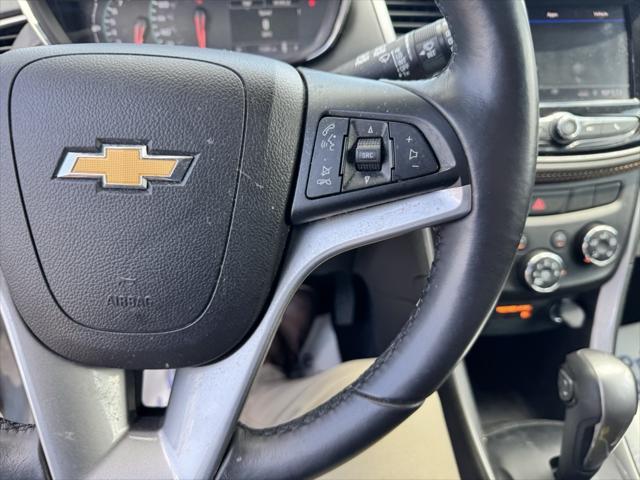 Photo of 2022 Shadow Gray Metallic Chevrolet Trax