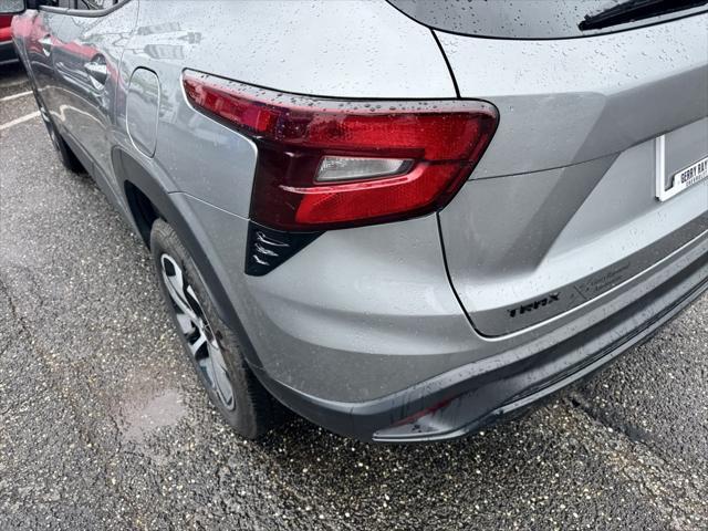 Photo of 2024 Sterling Gray Metallic Chevrolet Trax
