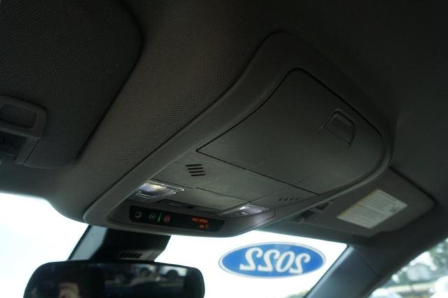 Photo of 2022 Iron Gray Metallic Chevrolet Equinox