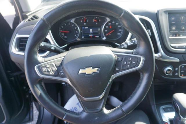 Photo of 2022 Iron Gray Metallic Chevrolet Equinox