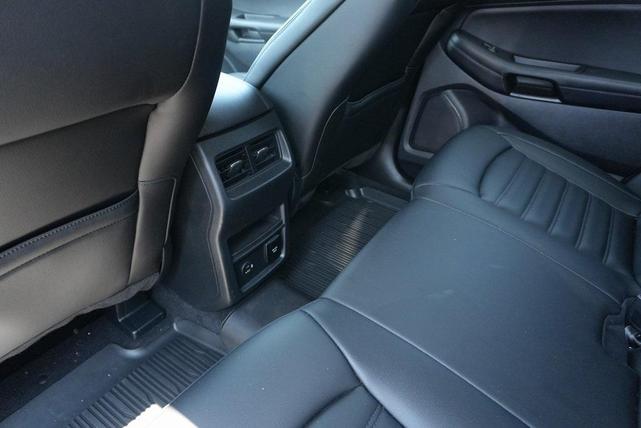 Photo of 2022 Carbonized Gray Metallic Ford Edge
