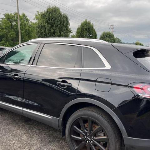 Photo of 2023 Infinite Black Metallic Clearcoat Lincoln Nautilus