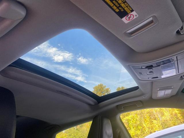 Photo of 2018 Sonic Quartz Pearl Lexus RX 350