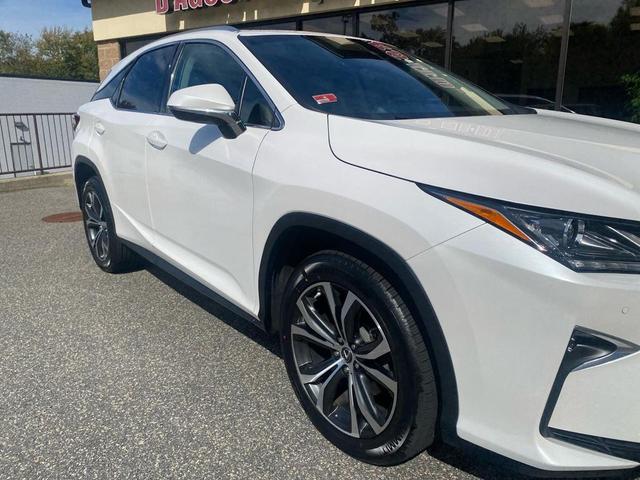 Photo of 2018 Sonic Quartz Pearl Lexus RX 350