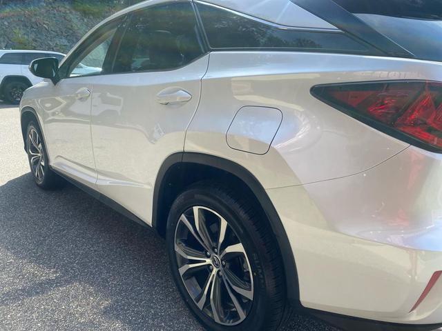 Photo of 2018 Sonic Quartz Pearl Lexus RX 350