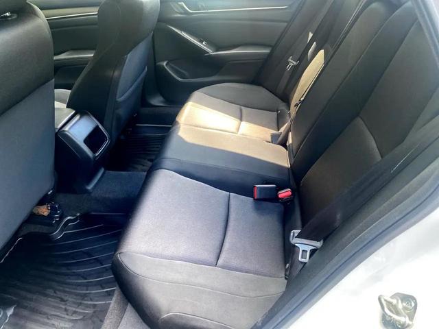 Photo of 2018 White Honda Accord