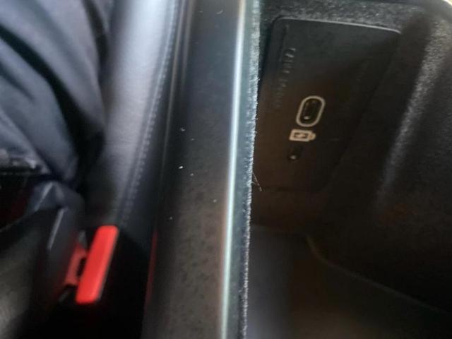 Photo of 2024 Onyx Black Volvo XC60