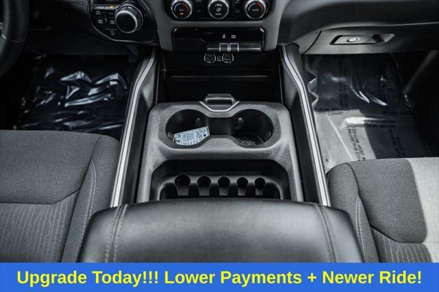 Photo of 2022 Diamond Black Crystal Pearlcoat RAM 1500
