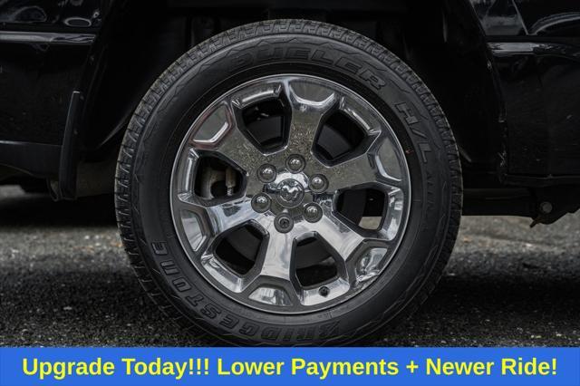 Photo of 2022 Diamond Black Crystal Pearlcoat RAM 1500
