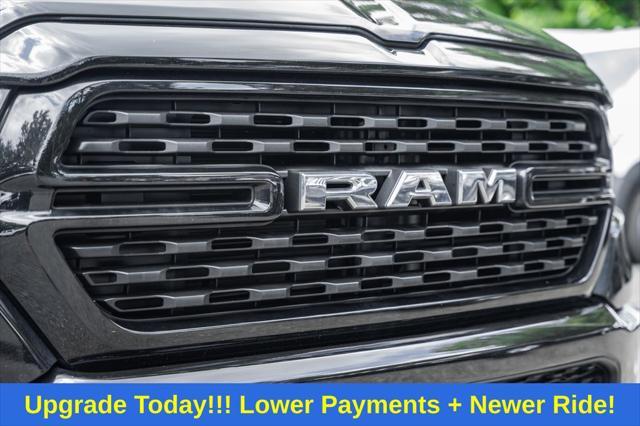 Photo of 2022 Diamond Black Crystal Pearlcoat RAM 1500