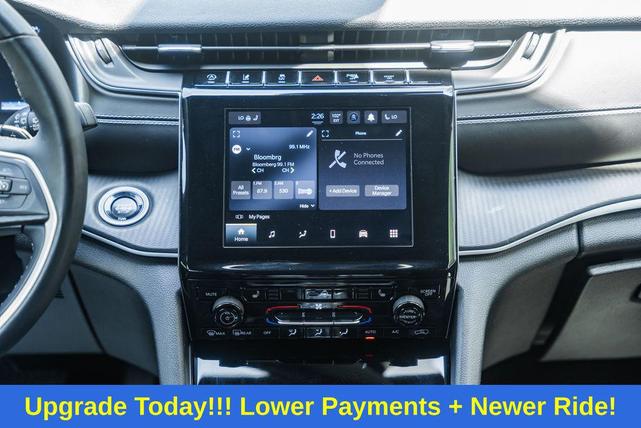 Photo of 2024 Silver Zynith Jeep Grand Cherokee