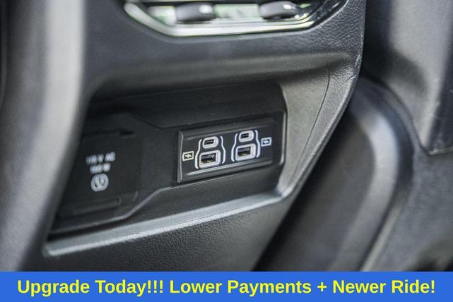 Photo of 2024 Silver Zynith Jeep Grand Cherokee