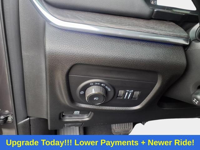 Photo of 2025 Baltic Gray Metallic Clearcoat Jeep Grand Cherokee