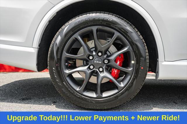 Photo of 2025 White Knuckle Clearcoat Dodge Durango