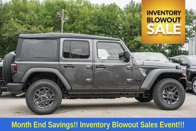 Photo of 2025 Granite Crystal Metallic Clearcoat Jeep Wrangler