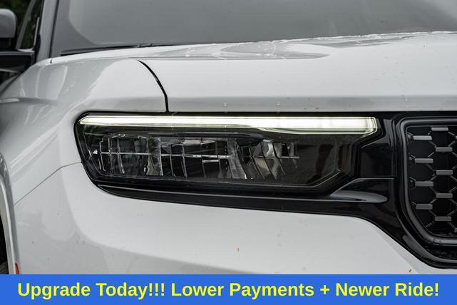 Photo of 2025 Silver Zynith Jeep Grand Cherokee L