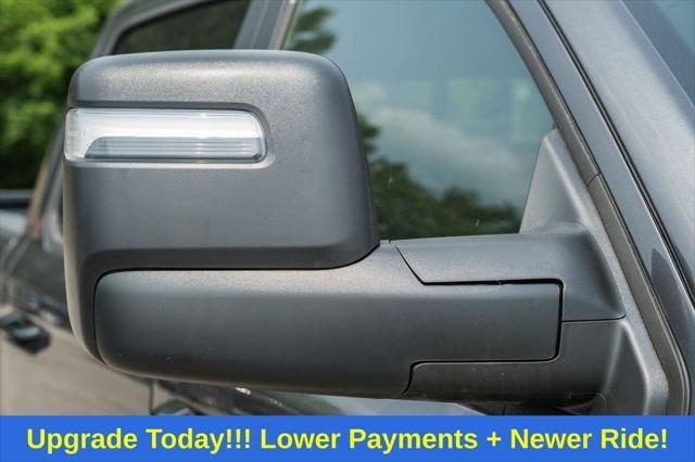 Photo of 2025 Granite Crystal Metallic Clearcoat RAM 1500