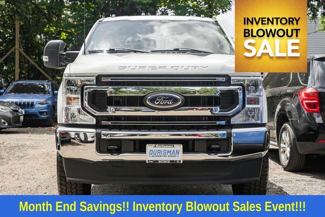 Photo of 2022 Oxford White Ford F-250