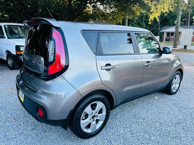 Photo of 2018 Titanium Gray Kia Soul