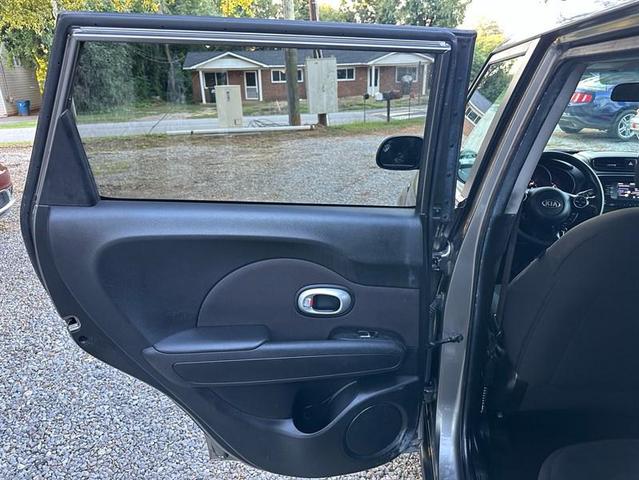 Photo of 2018 Titanium Gray Kia Soul