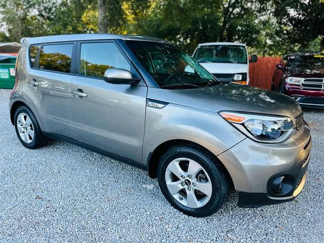 Photo of 2018 Titanium Gray Kia Soul