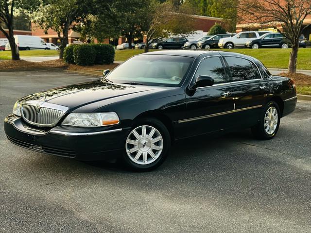 2011 Lincoln Town Car