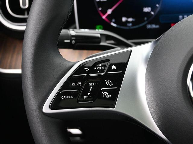 Photo of 2025 Black Mercedes-Benz C-Class
