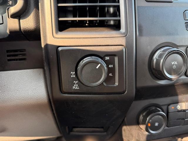 Photo of 2016 White Ford F-150