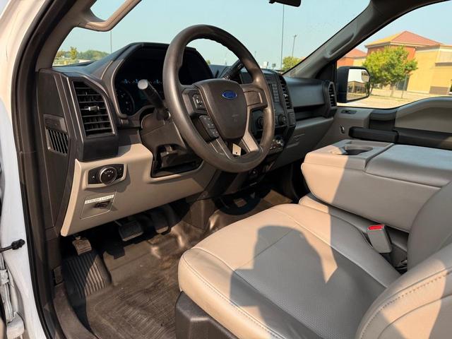 Photo of 2016 White Ford F-150
